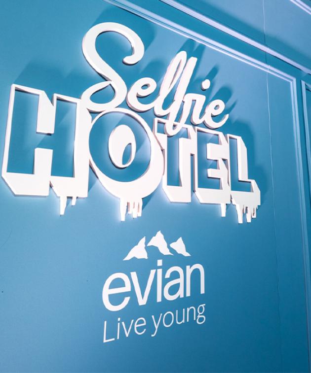Selfie Hotel
