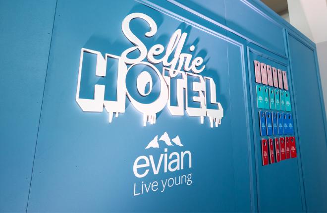 Selfie Hotel