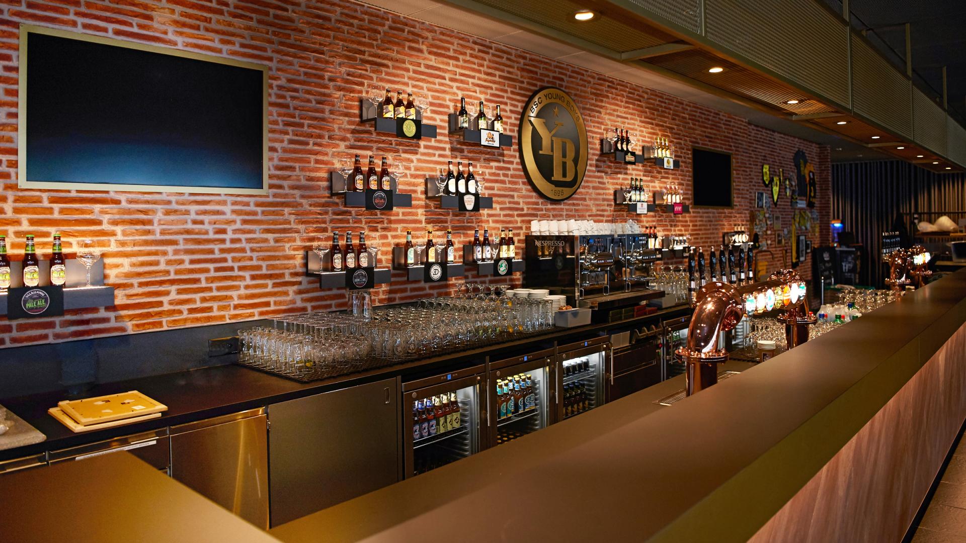 YB Champions Lounge Slider 02