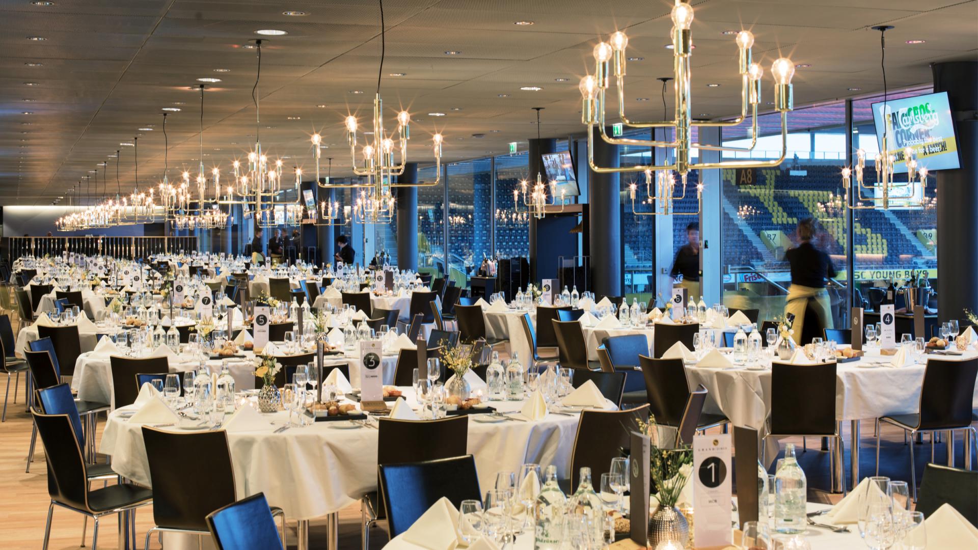 YB Champions League Lounge 09