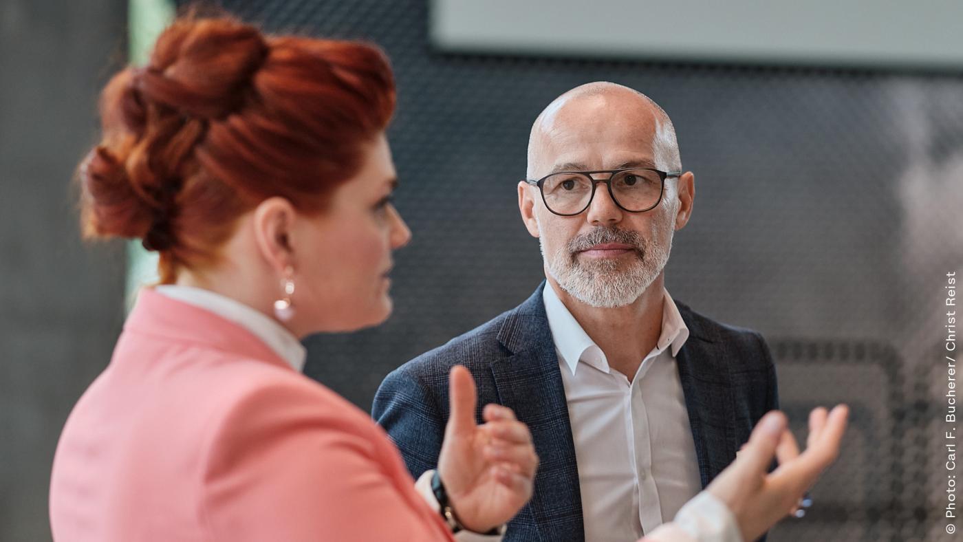 SpreadKnowledge_Barbara_Bild_Medium_2400x1350px_03