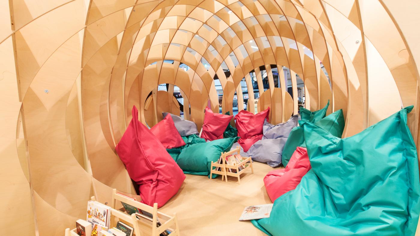 Bücherwurm Bilder Medium 05