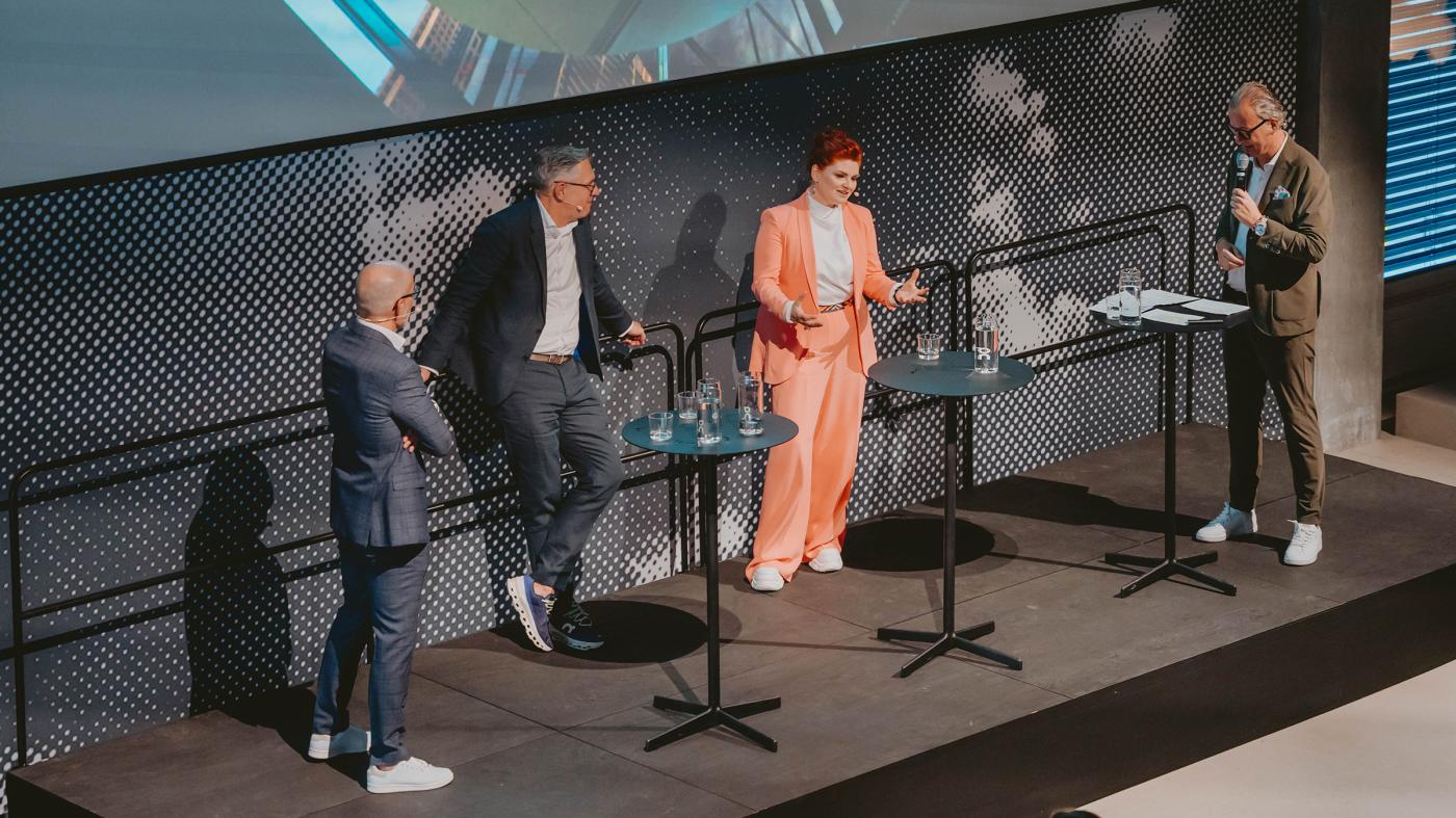 SpreadKnowledge_Barbara_Bild_Medium_2400x1350px_01