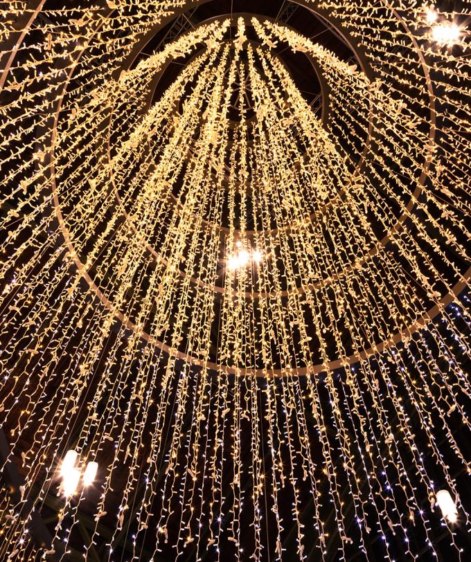 Weihnachtsinstallation Bahnhof Basel SBB